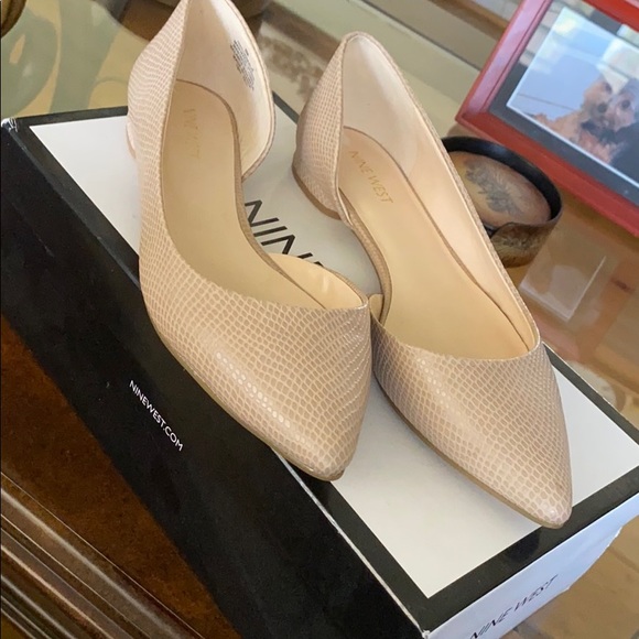 Nine West Shoes - NINE WEST Taupe flats